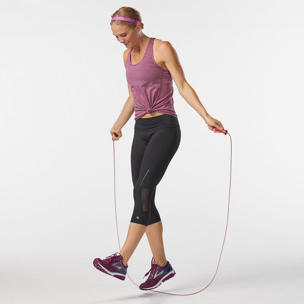 Road Runner Sports Recharge Compression Capri Tights