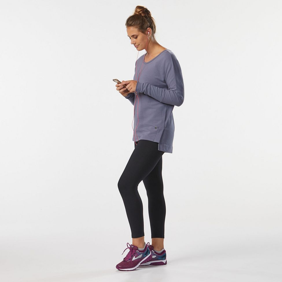 Road Runner Sports Leg Up Crop II Capri