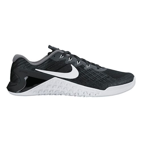 rubber shoes for ladies nike