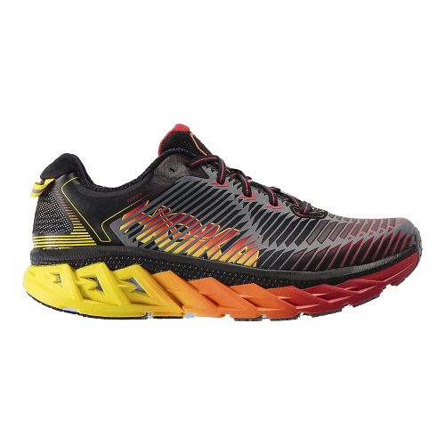 flat feet hoka