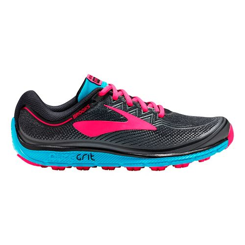 black and pink running shoes