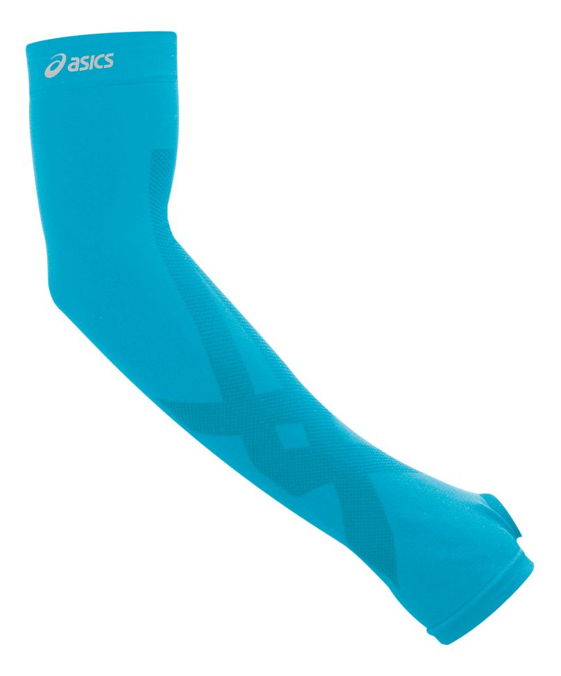 ASICS Speed Chill Arm Sleeves Handwear at Road Runner Sports