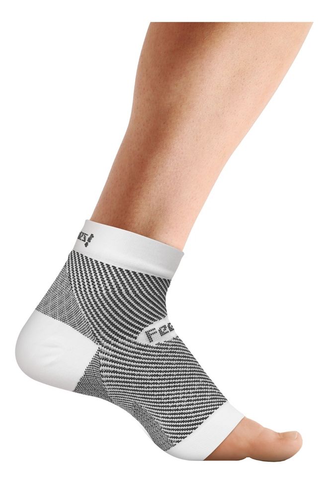 Feetures Plantar Fasciitis Sleeve Pair Injury Recovery