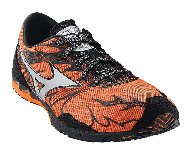 Mizuno Wave Universe 4 Racing Shoe