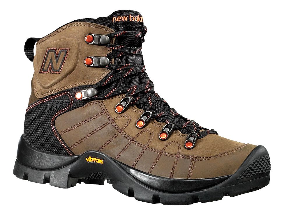 hiking shoes : 1500