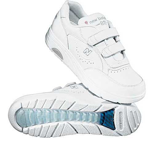 Mens New Balance 811 V Walking Shoe