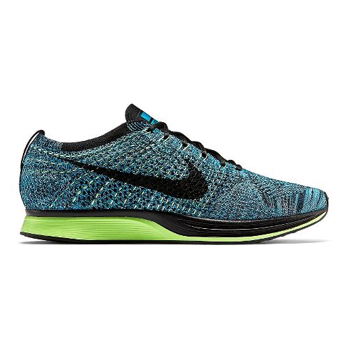racing road nike shoes