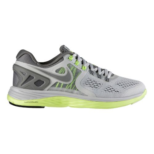 nike running dynamic support