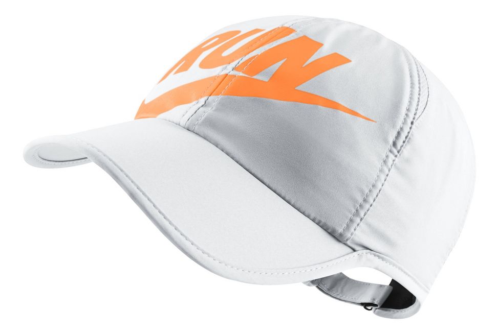 Womens Nike Run Swoosh Featherlight Cap Headwear