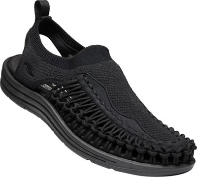 sports sandals price