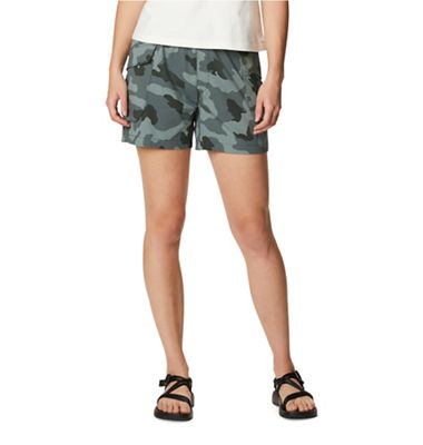Mountain Hardwear Women's Cascade Pass Cargo 5 Inch Short - Large - Thunderhead Grey Camo product image