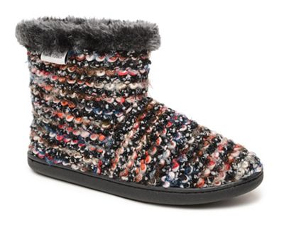 Minnetonka Women's Betty Bootie - Large - Midnight Knit product image