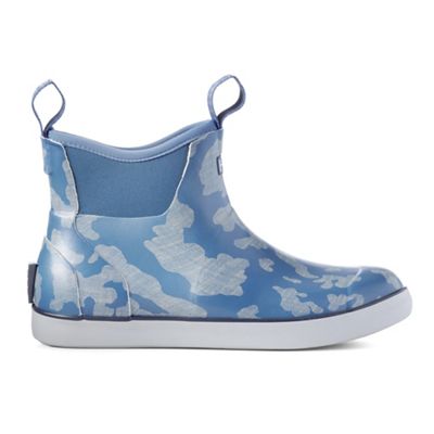 Huk Men's Running Lakes Rogue Wave Boot - 11 - Titanium Blue product image