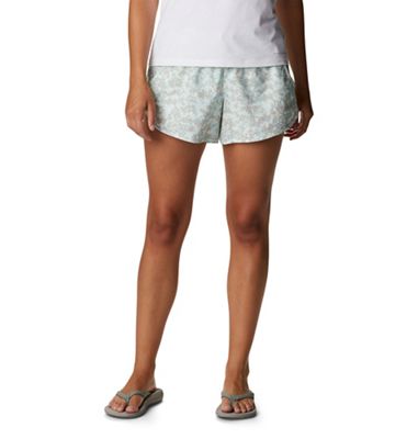 Columbia Women's Bogata Bay Stretch Printed 5 Inch Short - Large - Chalk / Dotty Disguise product image