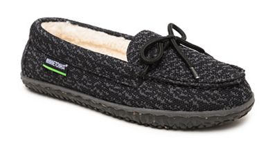 Minnetonka Women's Eco Oak Slipper - 8 - Black product image