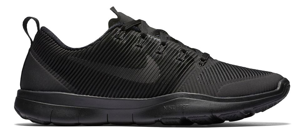 nike free train versatility black