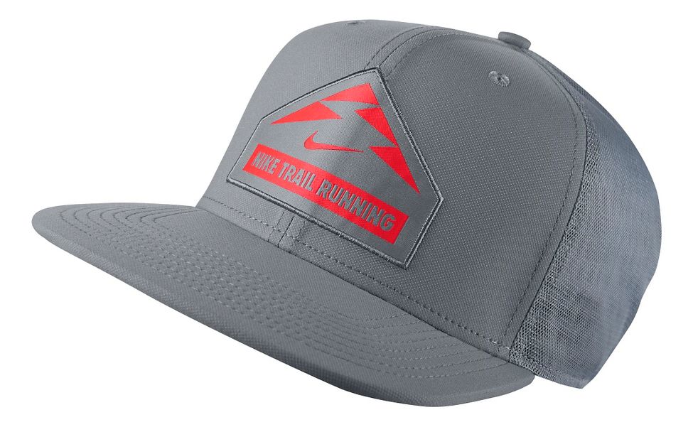 nike trail running hat