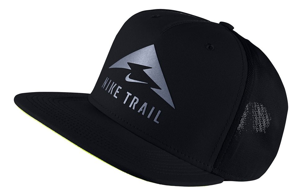 nike trail running hats