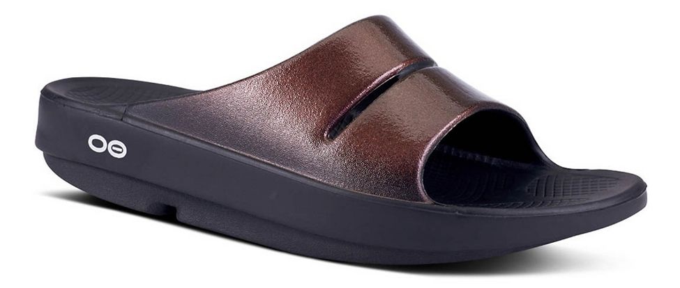 what stores sell oofos sandals