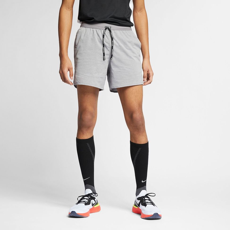 nike flex stride short