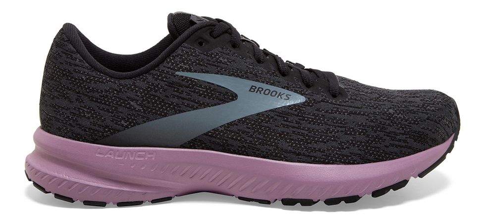 where to buy brooks shoes near me