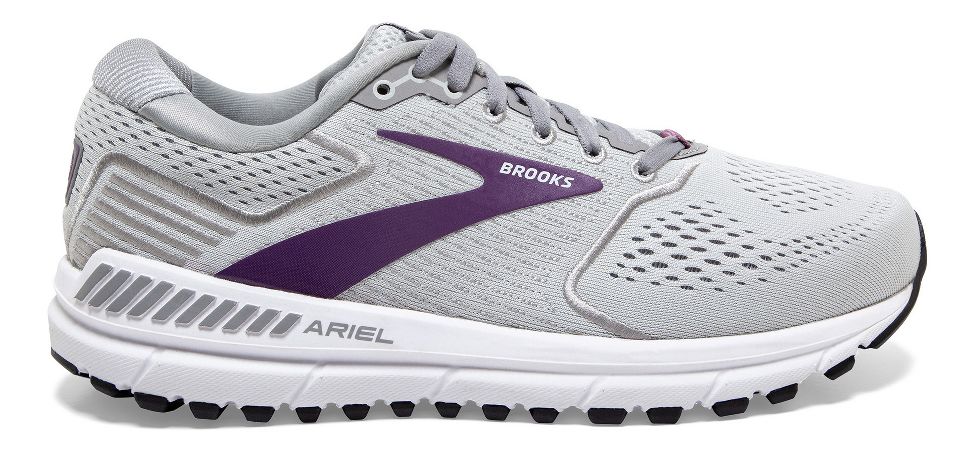 brooks ariel tennis shoes