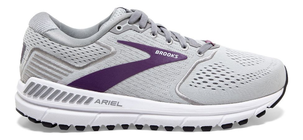 brooks ariel 20 running shoes