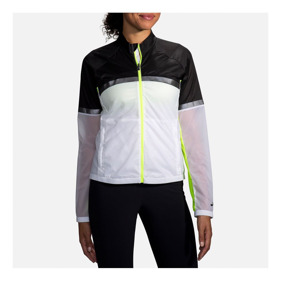 Women's Brooks Carbonite Jacket Reviews WeeViews