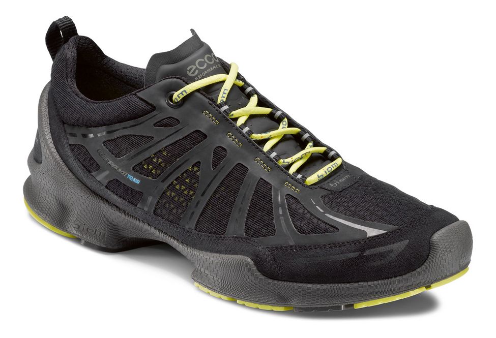 ecco cross training shoes