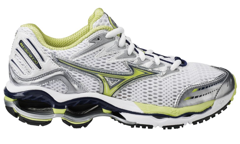 mizuno running a4 price