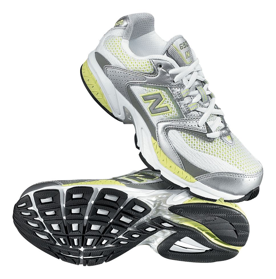 Womens New Balance 692 Running Shoe at Road Runner Sports